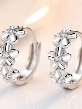 Elegant Silver Floral Hoop Earrings - Women Jewelry